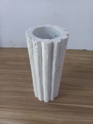 Vass With Half Round
